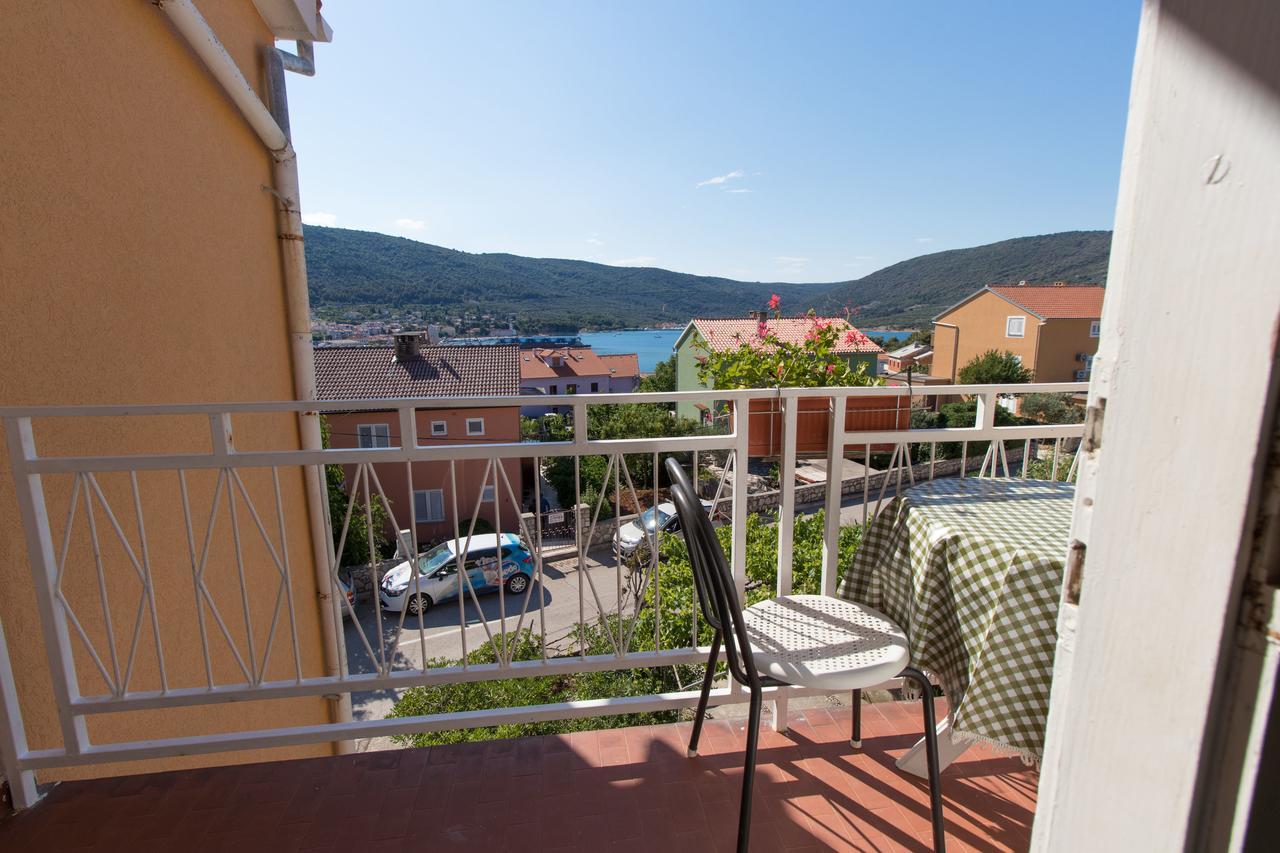 Apartment Anton Cres Exterior photo